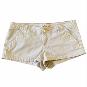 Hollister Khaki Shorts - waist 28